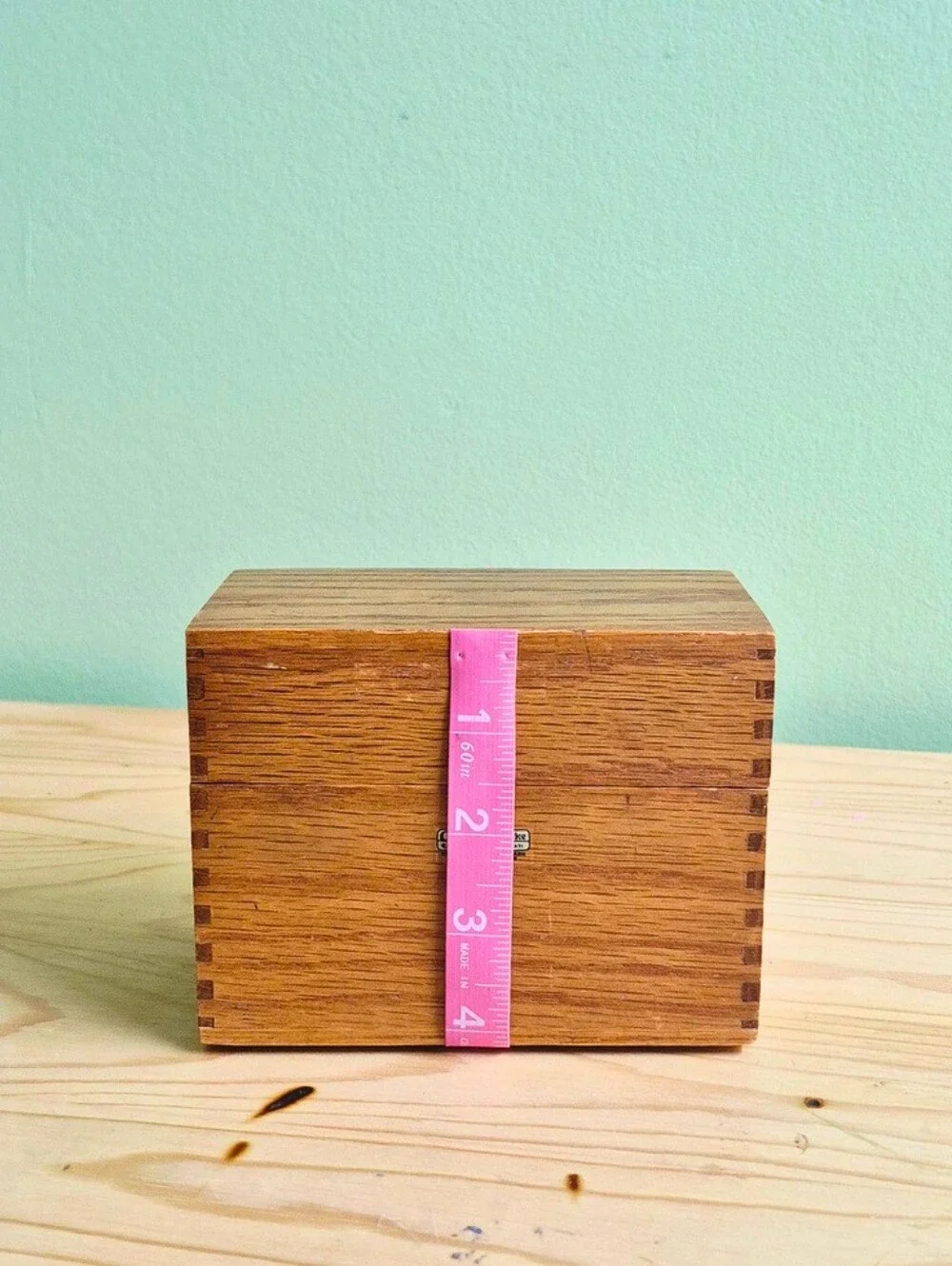 Vintage Globe-Wernicke Solid Oak Dovetail Recipe Box